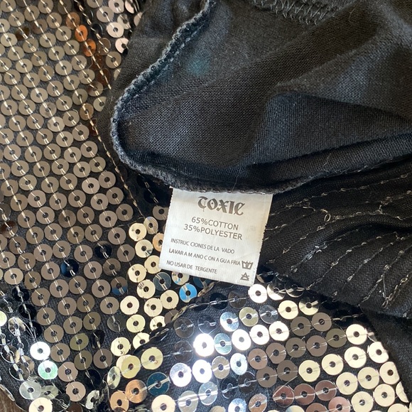 3/$20. Three tank tops sizes extra small, small and medium. - Picture 5 of 13